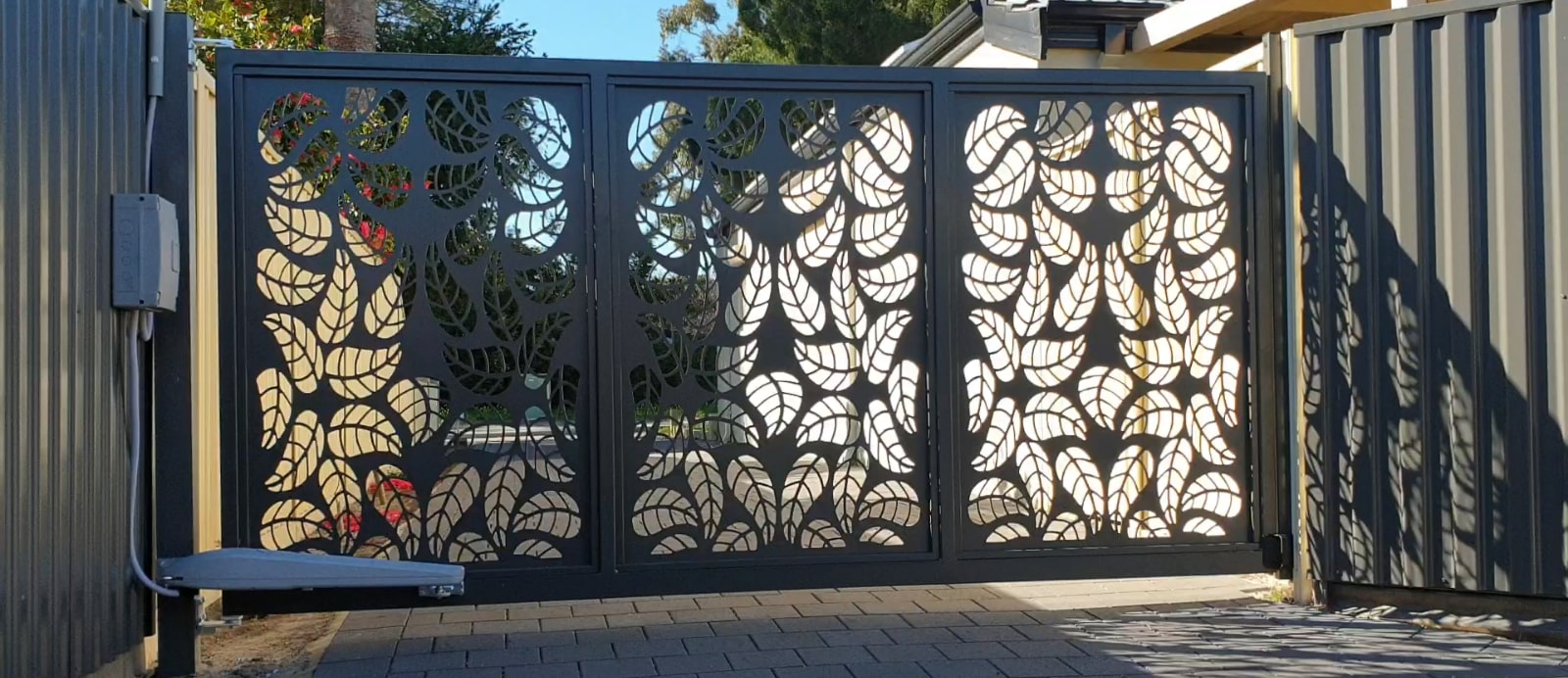 MOTORIZED SWING GATES
