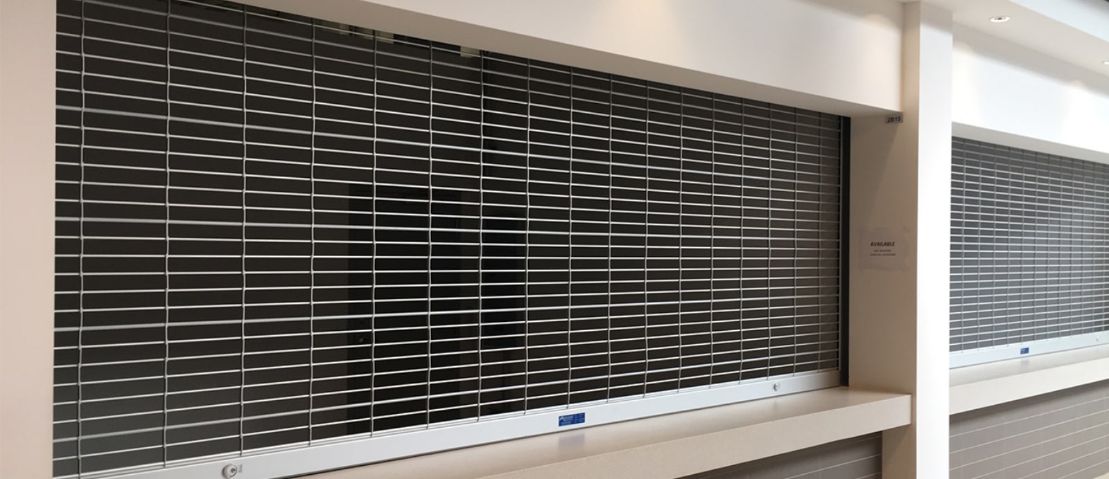 GRILL ROLLING SHUTTER